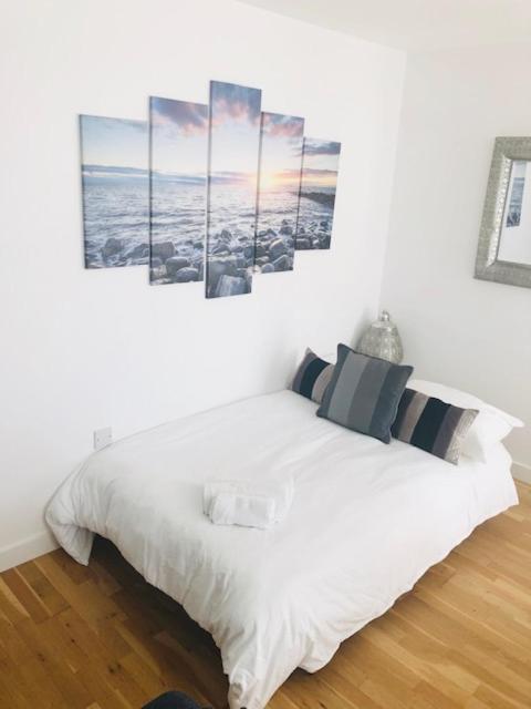 Seaview, Luxury Apartment, 2 Min Walk To Porth Beach Ньюки Экстерьер фото
