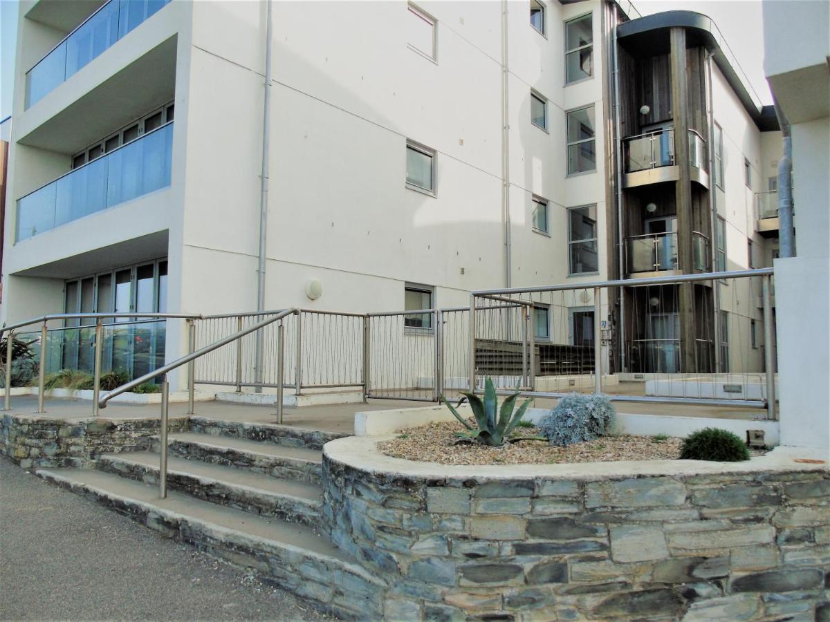 Seaview, Luxury Apartment, 2 Min Walk To Porth Beach Ньюки Экстерьер фото