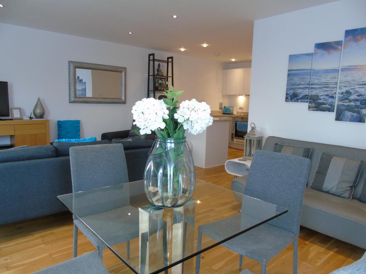 Seaview, Luxury Apartment, 2 Min Walk To Porth Beach Ньюки Экстерьер фото