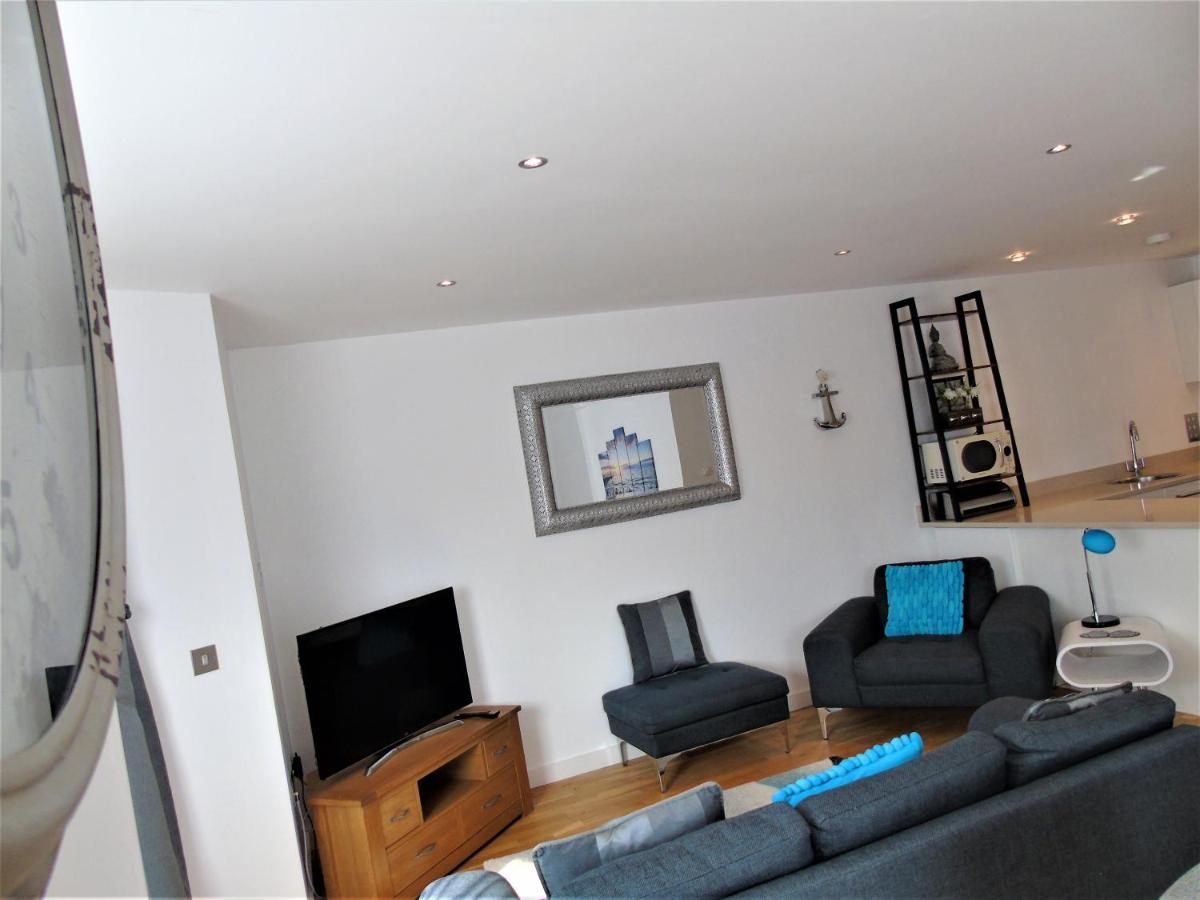 Seaview, Luxury Apartment, 2 Min Walk To Porth Beach Ньюки Экстерьер фото